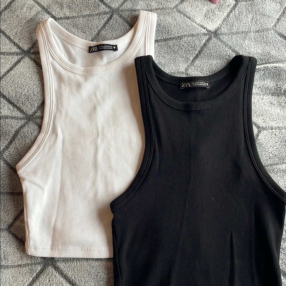 Zara Women's Black and White Ribbed Tank Tops